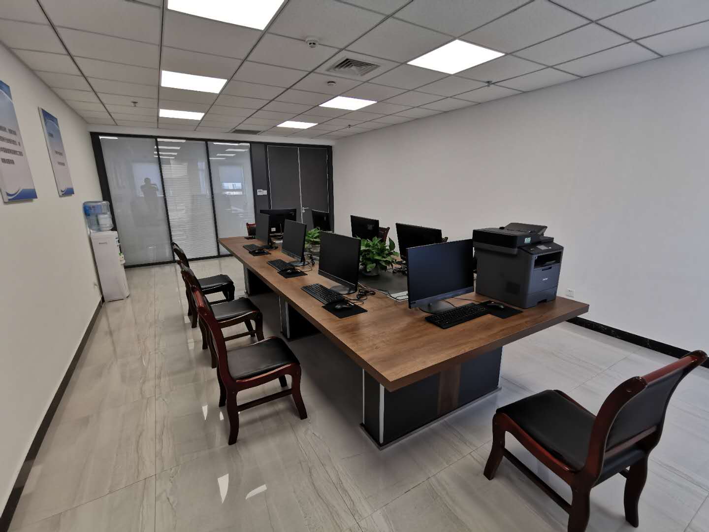 某公司办公室投标方案|空间|室内设计|H2Young - 原创作品 - 站酷 (ZCOOL)